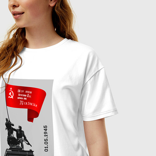Женская футболка оверсайз Знамя победы над рейхстагом / Белый – фото 3