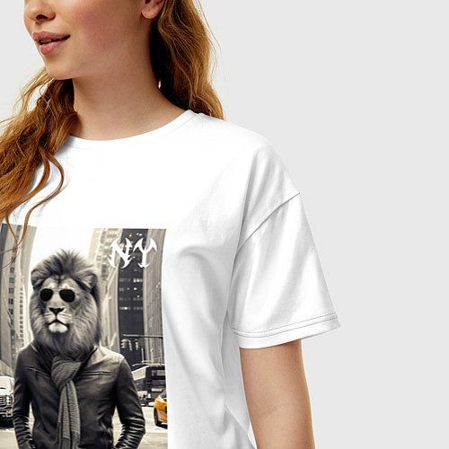 Женская футболка оверсайз Лев модник в Нью-Йорке - нейроарт / Белый – фото 3