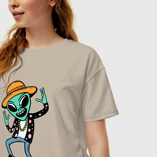 Женская футболка оверсайз Инопланетянин танцует / Миндальный – фото 3