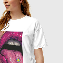 Футболка оверсайз женская Губы девушки рисунок, цвет: белый — фото 2