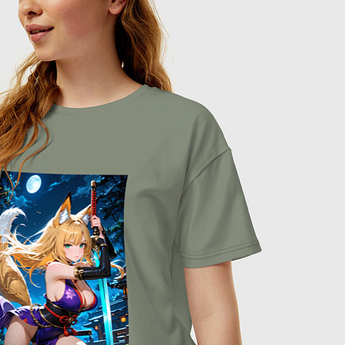 Женская футболка оверсайз Лисица с катаной на фоне полной Луны / Авокадо – фото 3