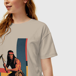 Футболка оверсайз женская Индеец с томагавком поп-арт, цвет: миндальный — фото 2