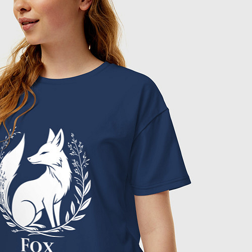 Женская футболка оверсайз Лисий герб с венком / Тёмно-синий – фото 3