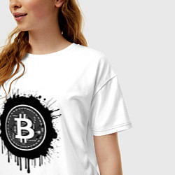 Футболка оверсайз женская Биткоин в черной красках, цвет: белый — фото 2
