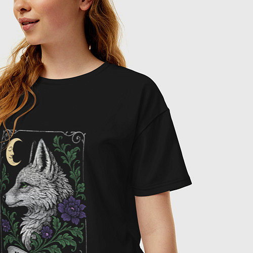 Женская футболка оверсайз Серая лиса под луной / Черный – фото 3