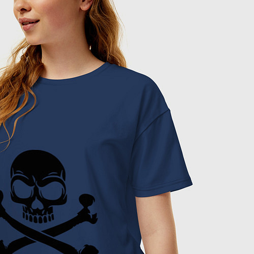Женская футболка оверсайз Череп и перекрещенные кости / Тёмно-синий – фото 3