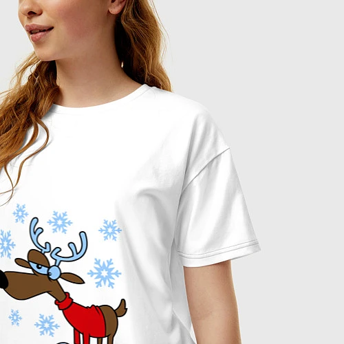 Женская футболка оверсайз Олень в снегу / Белый – фото 3