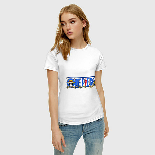 Женская футболка Логотип one piec / Белый – фото 3