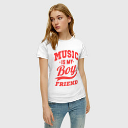 Футболка хлопковая женская Music is my boyfriend, цвет: белый — фото 2