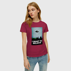 Футболка хлопковая женская I WANT TO BELIEVE, цвет: маджента — фото 2