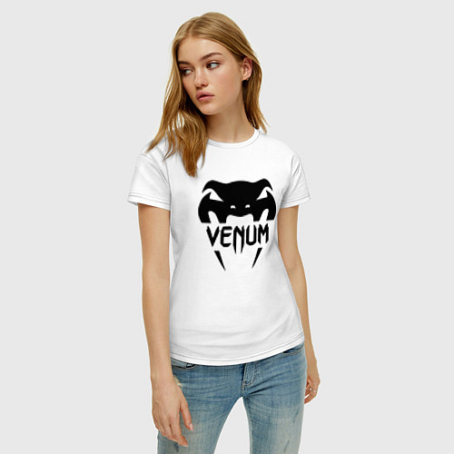 Женская футболка Venum / Белый – фото 3