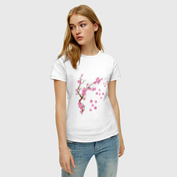 Футболка хлопковая женская Розовая сакура, цвет: белый — фото 2