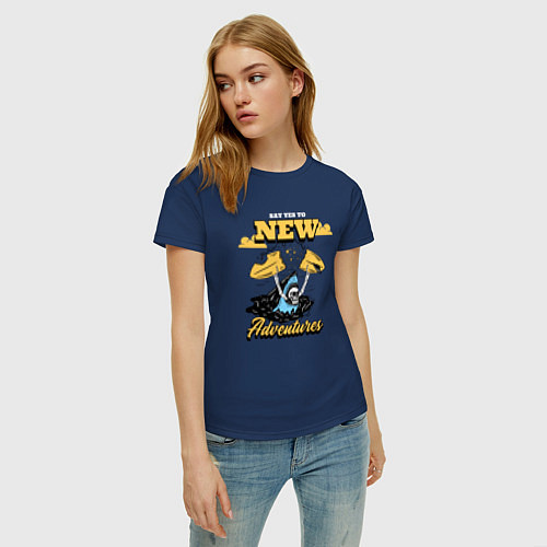 Женская футболка Скажи да новым приключениям на море / Тёмно-синий – фото 3