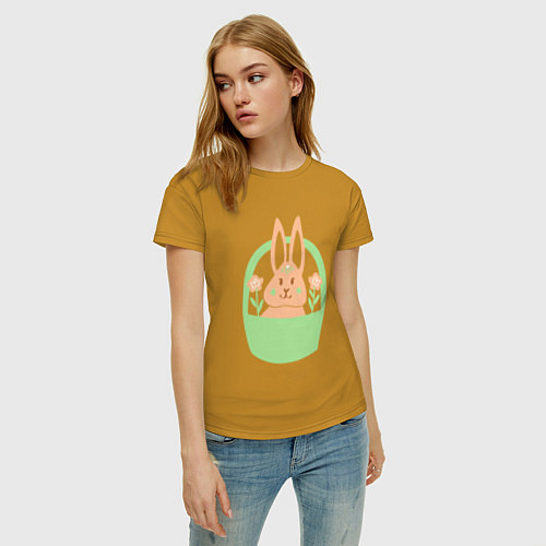 Женская футболка Кролик в корзине / Горчичный – фото 3
