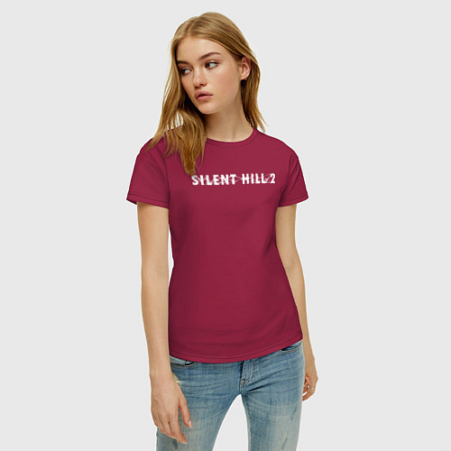 Женская футболка Silent hill 2 remake logo / Маджента – фото 3