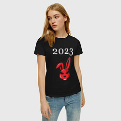 Футболка хлопковая женская Кролик 2023 суровый: символ и надпись, цвет: черный — фото 2