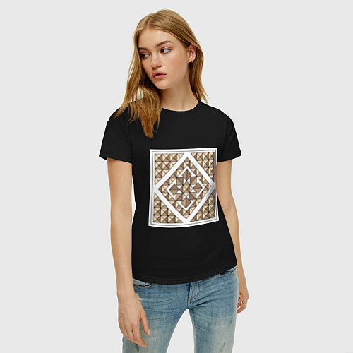 Женская футболка Узор из треугольников / Черный – фото 3
