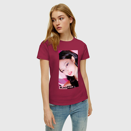Женская футболка Дженни из блэкпинк / Маджента – фото 3