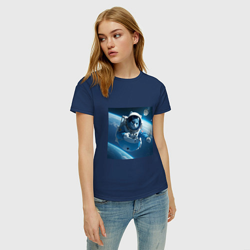Женская футболка Голубой котик космонавт / Тёмно-синий – фото 3