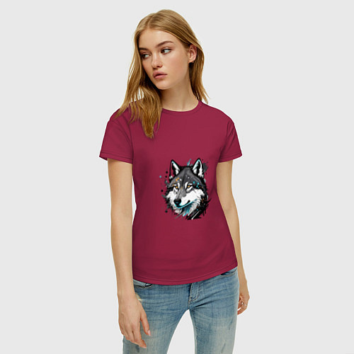 Женская футболка Портрет волка с брызгами краски / Маджента – фото 3