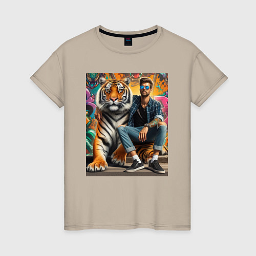 Женская футболка Чувак хипстер с тигром - нейросеть / Миндальный – фото 1