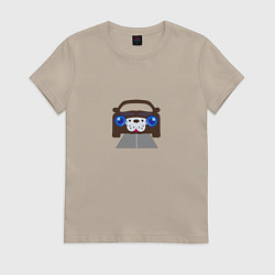 Футболка хлопковая женская Собака машина, цвет: миндальный