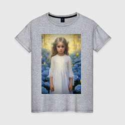 Футболка хлопковая женская Девочка в саду синих роз, цвет: меланж
