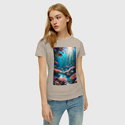 Футболка хлопковая женская Подводный коралловый риф с рыбками, цвет: миндальный — фото 2