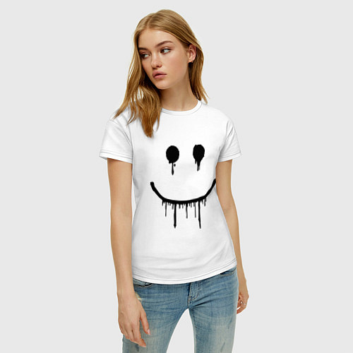 Женская футболка Смайлик нарисованный краской / Белый – фото 3