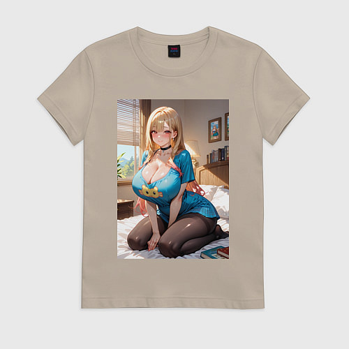 Женская футболка Марин Китагава позирует на кровати / Миндальный – фото 1