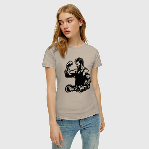 Женская футболка Мускулистый Чак Норрис / Миндальный – фото 3
