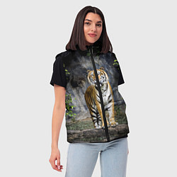 Женский жилет ТИГР В ЛЕСУ, цвет: 3D-красный — фото 2