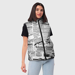 Женский жилет Газетный коллаж, цвет: 3D-красный — фото 2