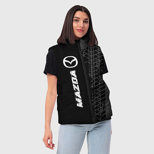 Женский жилет Mazda speed на темном фоне со следами шин: по-верт / 3D-Черный – фото 3