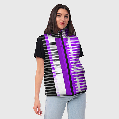 Женский жилет Белые полосы на чёрно-фиолетовом фоне / 3D-Светло-серый – фото 3