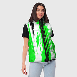 Женский жилет Вертикальные чёрно-белые линии на зелёном фоне, цвет: 3D-черный — фото 2