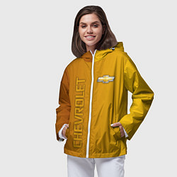 Ветровка с капюшоном женская Chevrolet желтый градиент, цвет: 3D-белый — фото 2