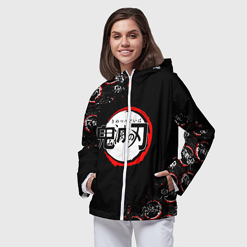Женская ветровка КЛИНОК РАССЕКАЮЩИЙ ДЕМОНОВ БРЫЗГИ КРАСОК / 3D-Белый – фото 3