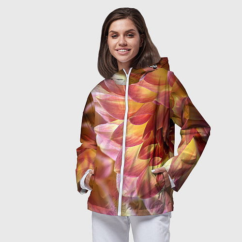 Женская ветровка Оранжевые георгины лепестки / 3D-Белый – фото 3