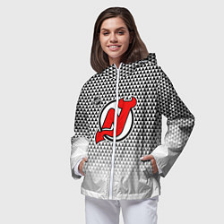 Ветровка с капюшоном женская Нью Джерси Девилз - геометрический градиент, цвет: 3D-белый — фото 2